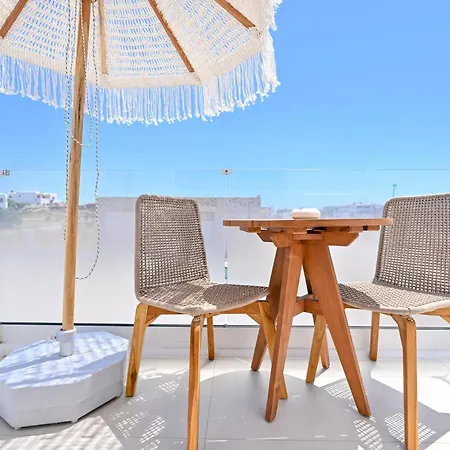Guver Luxury Αγία Άννα