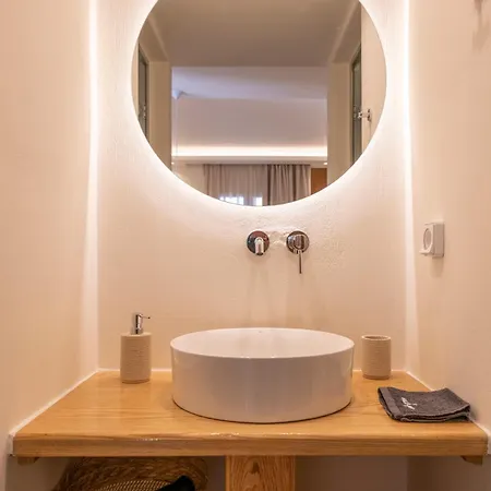 Guver Luxury Αγία Άννα
